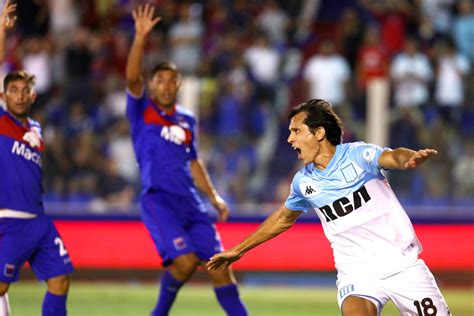 Racing De Avellaneda Campeón De La Superliga Argentina