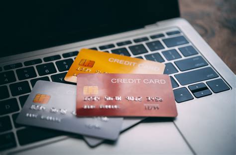 The Benefits Of Having Multiple Credit Cards And How To Manage Them