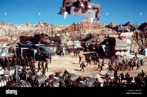 BATTLE SCENE STARSHIP TROOPERS (1997 Stock Photo, Royalty Free Image ...