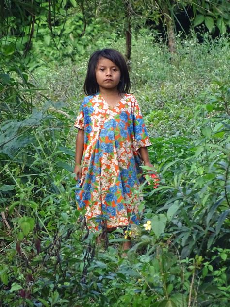 Lacandon Girl Bonampak Archaeological Site Chiapas M Flickr