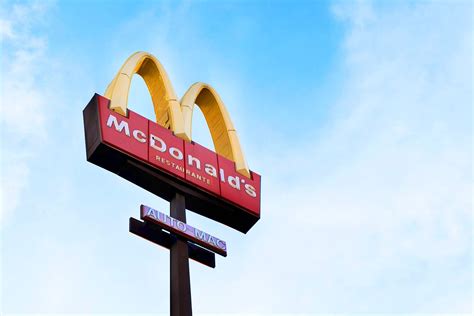 Mcdonald S Lancera En Son Burger Vegan Le Mcplant