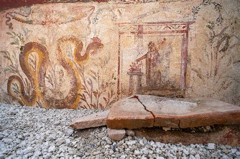 Kitchen Shrine Serpents And More Fascinating New Pompeii Discoveries