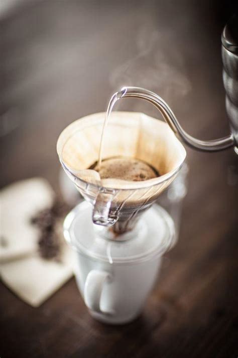 Как готовить кофе в воронке V60 - Интернет-магазин кофе, чая, кофемашин