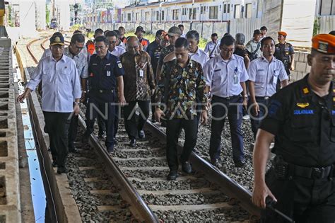 Menhub Tinjau Proyek Ddt Antara Foto