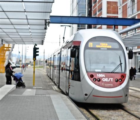 Tramvia Firenze Inaugurazione Il Gennaio Della Variante Al Centro