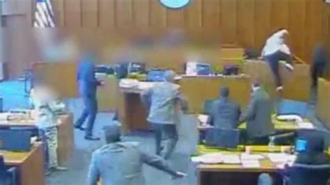 Shocking Cctv Footage Shows Moment Man Was Shot Inside A Us Courtroom Itv News