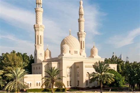 Top Dubai Mosques Seven Gorgeous Architectural Marvels