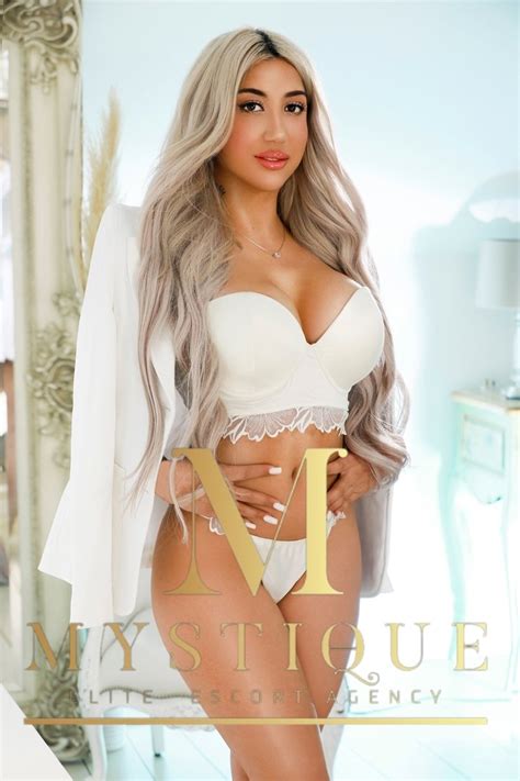 Denisa In Out Blonde Busty Mystique Esc Romanian Escort In London