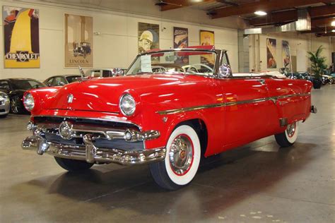 1954 FORD SUNLINER CONVERTIBLE