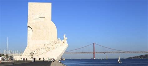 Padrao Dos Descobrimentos - The Discoveries Monument Padrao Dos Descobrimentos On The Tagus ...