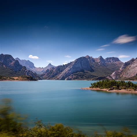 Picos De Europa Wallpaper K Spain Mountain Range Blue Sky