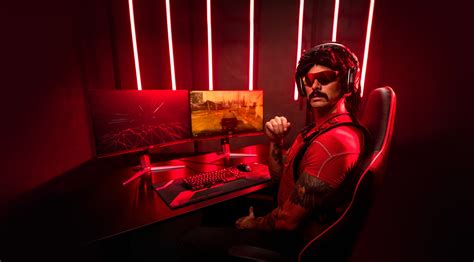 How Tall Is Dr Disrespect Lets Try To Understand The Streamers Personal Details