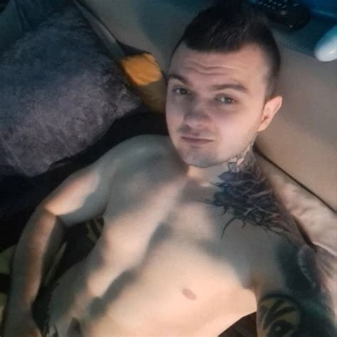 Blonde Milf verführt den Jährigen Praktikanten verführt xHamster