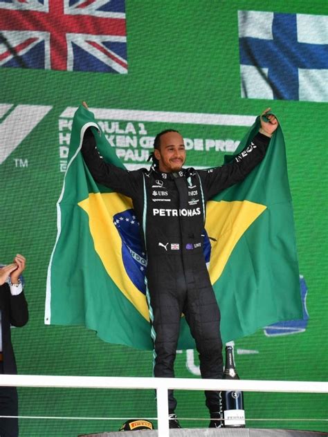 Lewis Hamilton Ganha Título De Cidadão Honorário Do Brasil