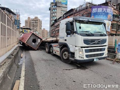 忠孝橋今維持1車道通行！ 「這時段最塞」逾20噸車輛禁行 Ettoday社會新聞 Ettoday新聞雲