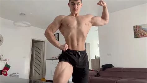 Free Old Muscle Gay Porn Videos XHamster