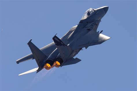 Индонезия купува 24 изтребителя F-15 - Свят - DarikNews.bg