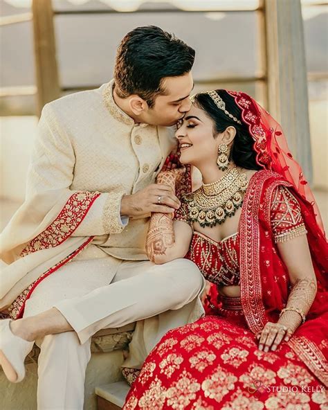 romantic wedding couple poses ideas wedding couple poses wedding