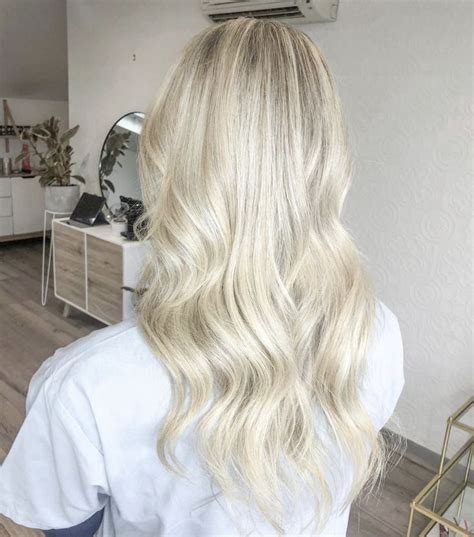 Fresh Blonde With Root Shadow Beautiful Hair Balayage Brunette Blonde