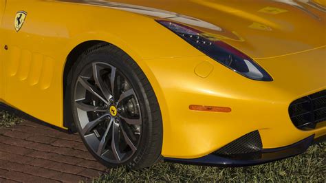 Wallpaper Yellow Sports Car Performance Car Ferrari California