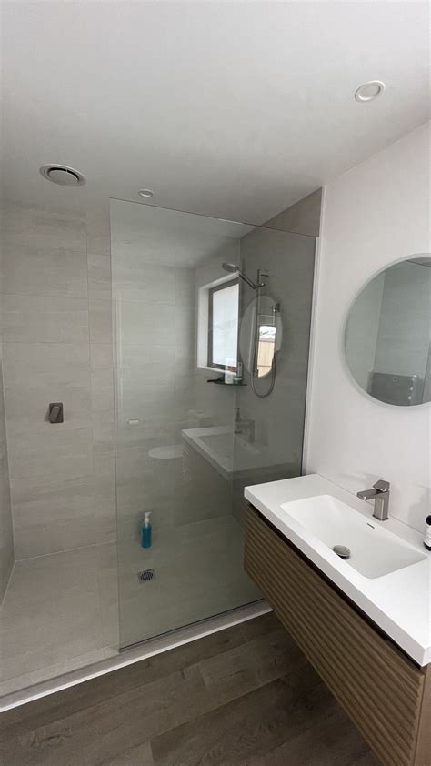Pro Glass Ltd