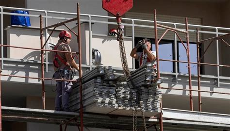 Bonus Ristrutturazioni Dal Detrazioni Dimezzate E Incentivi Solo