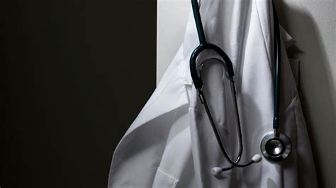 White Coat Wallpapers - Top Free White Coat Backgrounds - WallpaperAccess