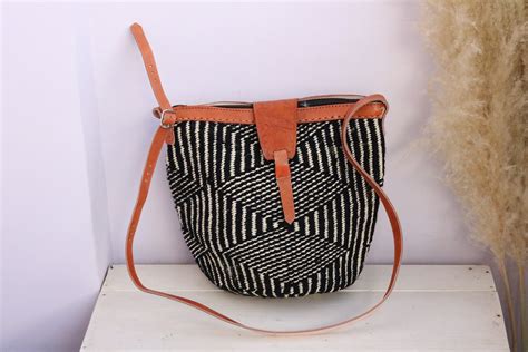 African Woven Bag Woven Sisal Bag Woven Crossbody Bag Woven Etsy