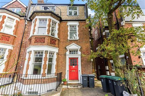 Coolhurst Road Crouch End 2 Bed Flat £550000