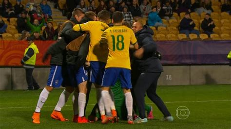 Vídeo Brasil vence o Uruguai nos pênaltis e avança no Mundial sub 20