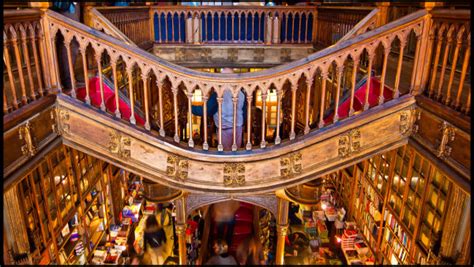 La Librer A Lello De Oporto Que Inspir A J K Rowling Cumple A Os