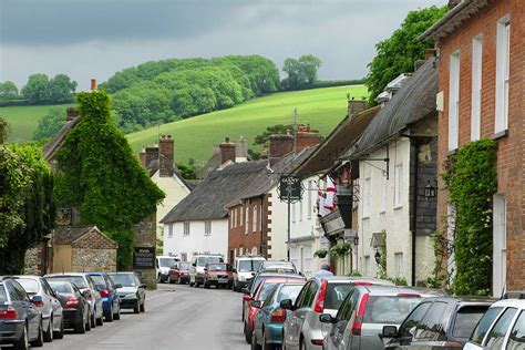 Cerne Abbas Visit The Village And The Cerne Abbas Giant Dorset Guide