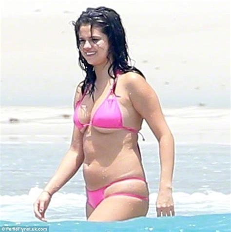 Fat Selena Gomez Is Wearing A Bikini Again Jihad Celebs Hot Sex Picture