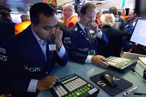 Les Tensions Commerciales Continuent De Peser Sur Wall Street La Presse