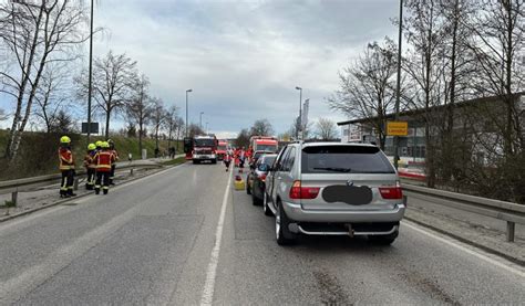 Verkehrsunfall Mit Mehreren Pkw Freiwilligen Feuerwehr Stadt Landshut