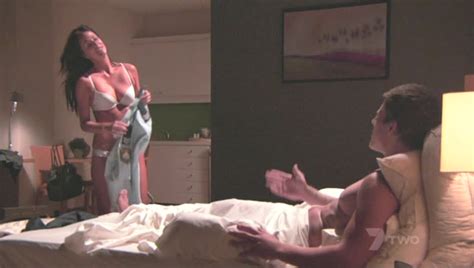 Home and Away nude pics página 5