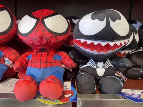 USJ SPIDER-MAN VENOM Plush doll set jiggly Universal Studios Japan £89. ...