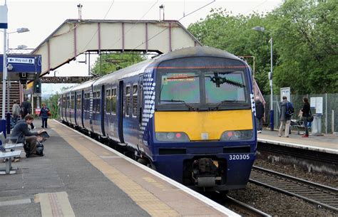 First Scotrail Class 320 320305 Anniesland 2nd June 201 Flickr