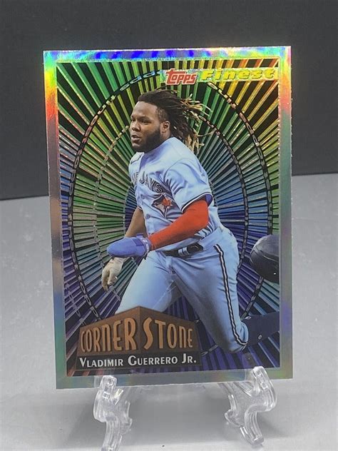 2022 Topps Finest Baseball Corner Stone Insert 94FC Vladimir Guerrero