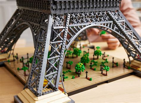 LEGO Eiffel Tower (10307) Stands 4.8-Feet-Tall, is Tallest Set Yet with ...