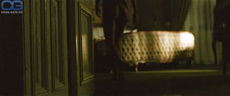 Rosamund Pike Nude Pictures Onlyfans Leaks Playboy Photos Sex Scene Uncensored