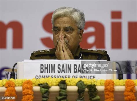 Delhi Police Commissioner Bs Bassi Launch Various Smart And