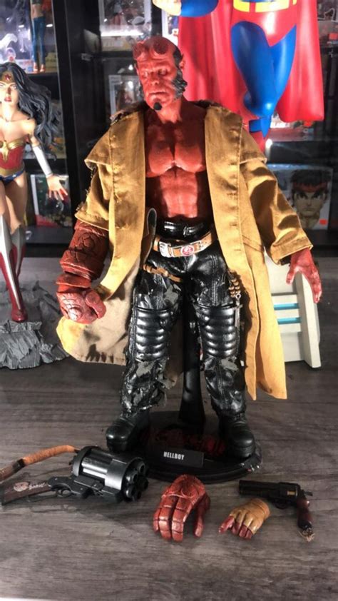 Hellboy Hot Toys Ii Golden Army Exhibido Logan Store