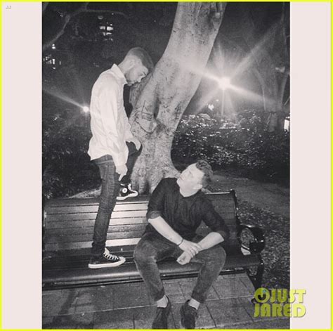 Sam Smith Shares Cute Pics with Boyfriend Jonathan Zeizel!: Photo ...