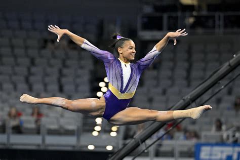 LSU gymnastics takes 2nd place in star-studded national meet