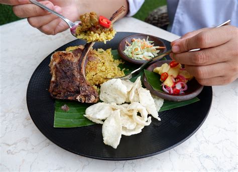 Sajian Menu Serba Kambing Di Sheeptember Aston Inn Pandanaran