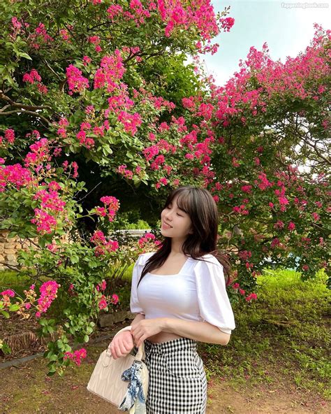 Leehee Express Nude Onlyfans Leaks Fappening Page 6 Fappeningbook My XXX Hot Girl