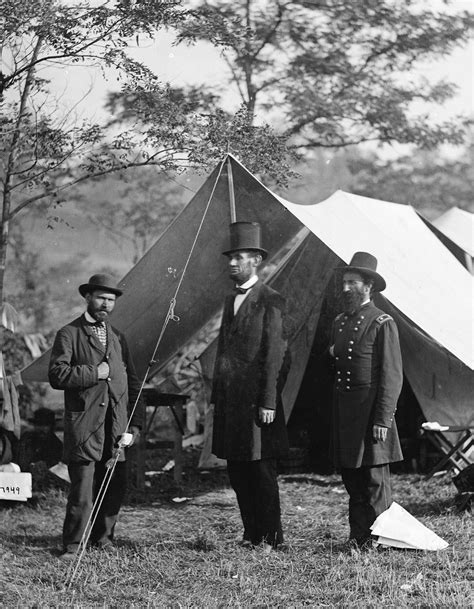 Lincoln With Allan Pinkerton And Major General John A McClernand At