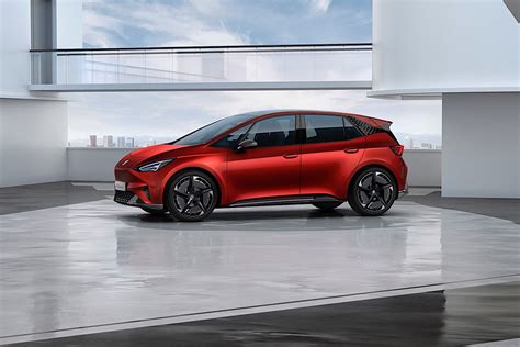 SEAT el-Born Goes Official as the Electric Future of the Spanish Brand ...