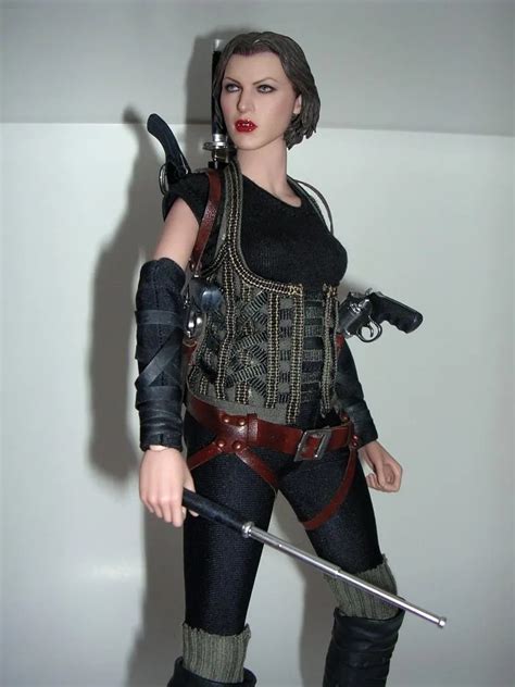 Resident Evil Afterlife Alice Movie Masterpiece 1 6 Scale Figure By Hot Toys Part 2